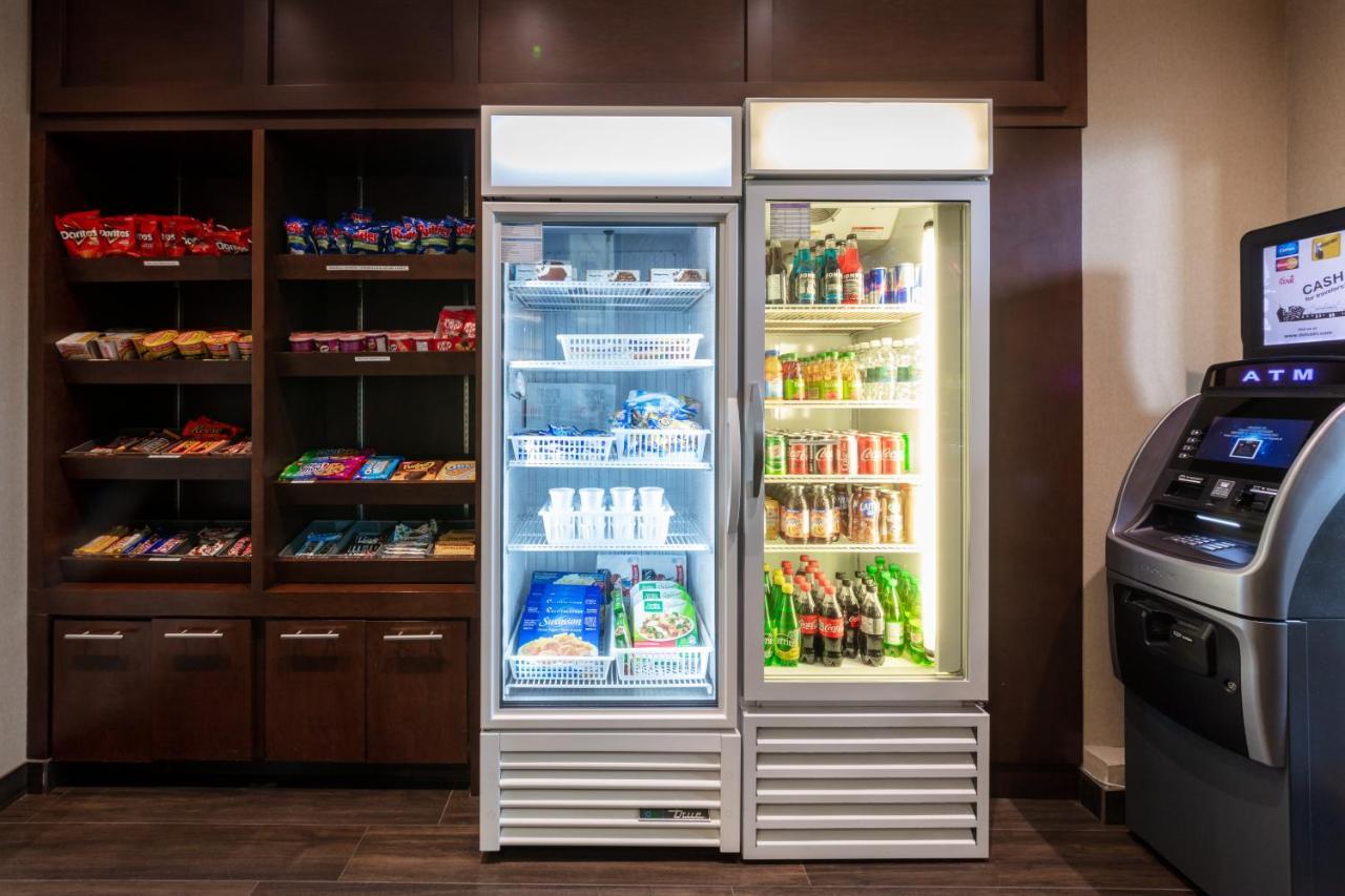 Holiday Inn Express & Suites Riverport Richmond By Ihg Екстер'єр фото